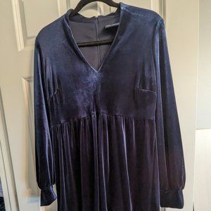 Just Taylor Blue Velvet/Velour Navy Dress